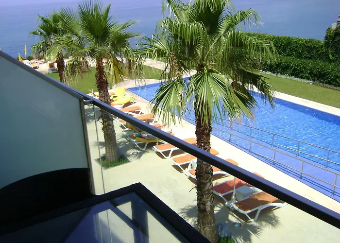 Golden 4* Funchal (Madeira)